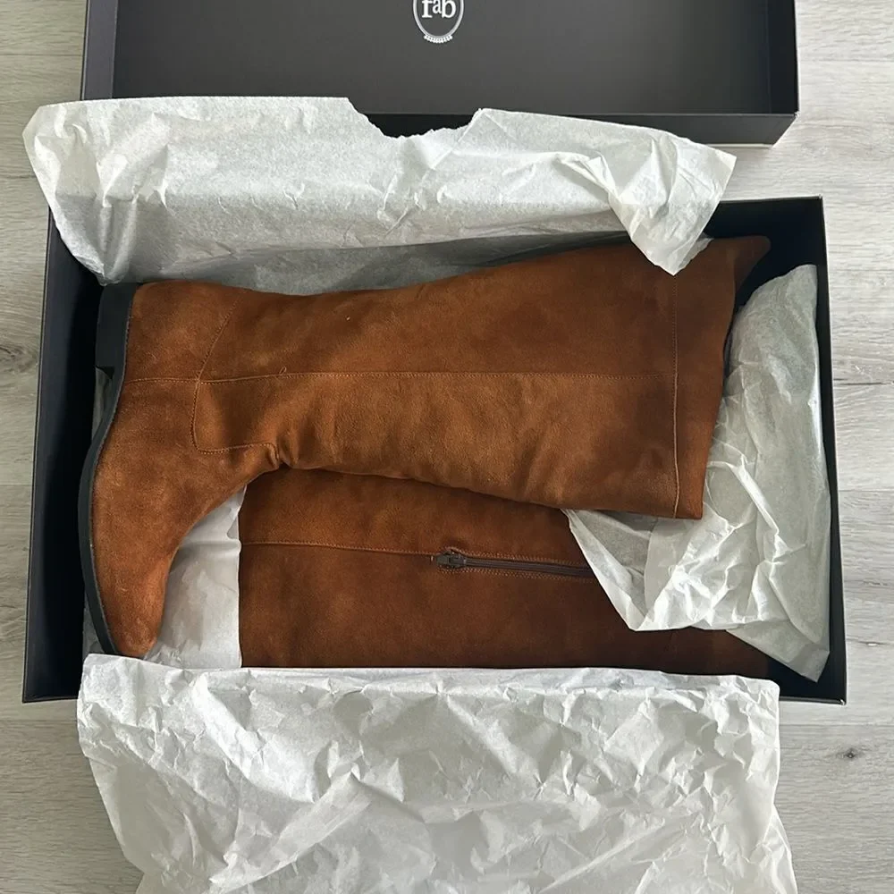 Fillies and Boots Mora Suede Cognac US 9.5 NWT IN‎ BOX